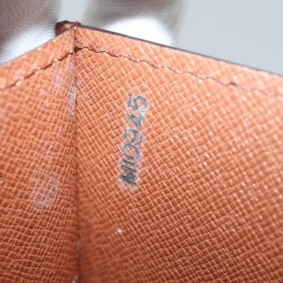 LOUIS VUITTON Monogram Porte Documents Bandouliere Bag - Picture 12 of 16